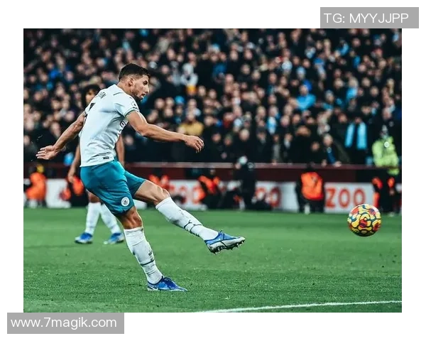 中央电视台全程直播诺维奇对阵热刺精彩赛事盛况回顾